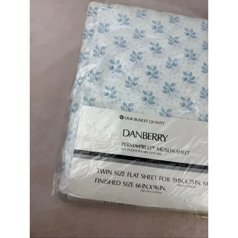 Vintage Twin Flat Sheet NOS Danberry Blue and White Floral Cottagecore